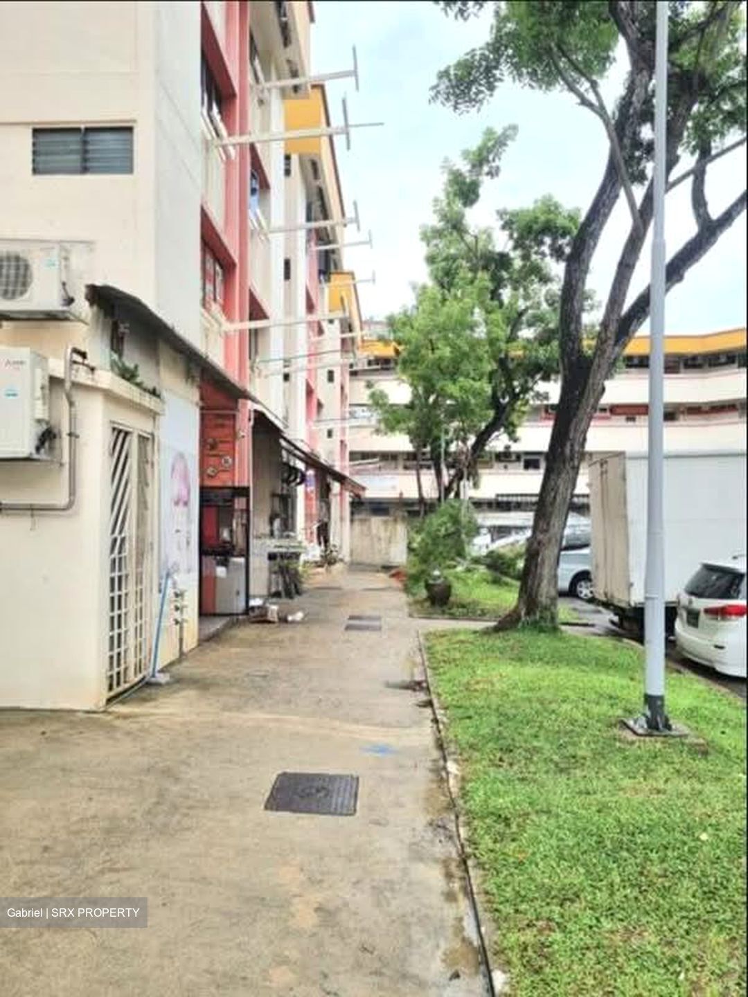 Tampines Street 23 (D18), Shop House #575776651